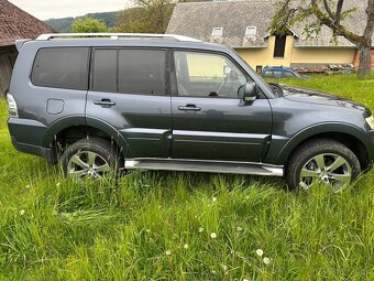 Mitsubishi Pajero 3.2 did 7 míst - 7