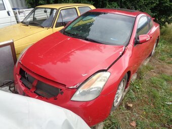 Nissan Altima coupe 350, V6. - 7