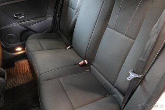 Renault Mégane 1.6i , 74 kW benzín, 2012 - 7