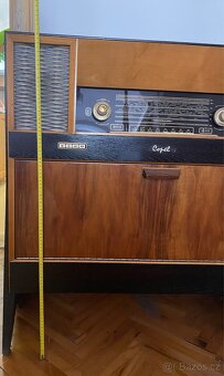 Starožitné rádio s gramofonem Tesla Copélia - 7