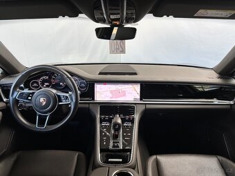 Porsche Panamera 4 - 7