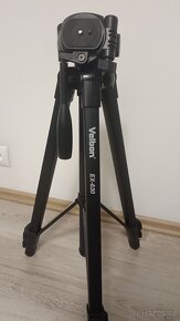 Fotoaparát s příslušenstvím - 7