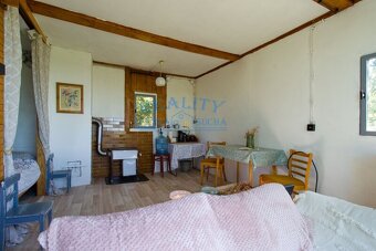 Prodej rekreační chaty, 25 m2, pozemek 1039 m2, Hoštka - 7