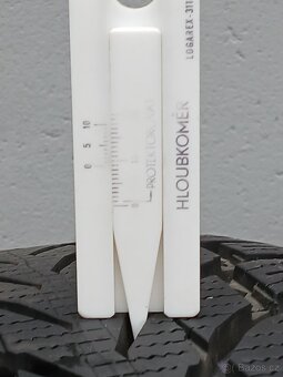 Pěkná zimní orig alu Škoda Kodiaq 215/65/17 vzorek 8mm - 7