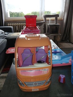 Barbie karavan snů - 7