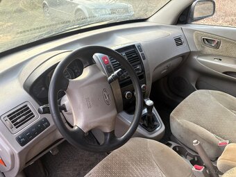 Hyundai Tucson 2.0 crdi 4x4 83 kW rv 2005 - 7