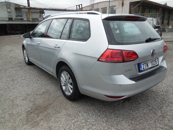 Prodám Volkswagen Golf, 1.6 TDI 4Motion Top stav - 7