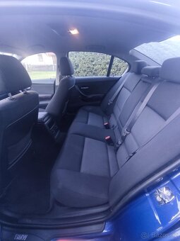 Bmw 318i 95kw benzín - 7