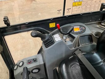 BAGR BOBCAT E 17 - 7