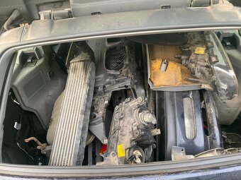 Veškeré ND E46 330DA 135kw - 7