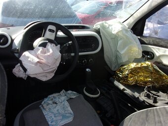 Renault Twingo III 1,0 - 7