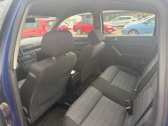 Passat 1.9 TDi 96kw Rok 2005, pěkný stav - 7