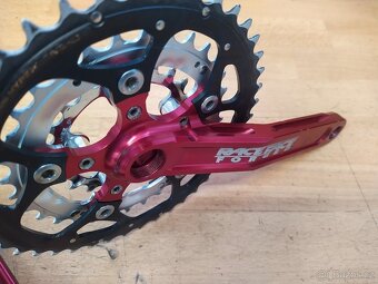 Kliky Race Face Forged 175 mm Red Elox + střed XT BB UN72 - 7