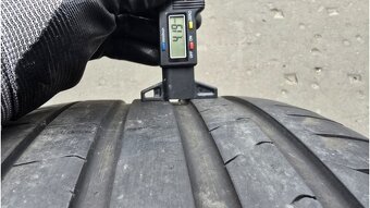 Letní pneu 275/35/19 Pirelli - 7