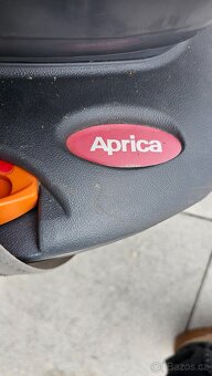 Autosedačka otočná - 7