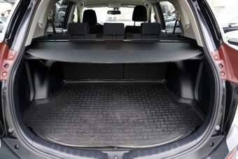 Toyota Rav4 2.0D-4D, 125 PS, 4x4, navi, man. - 7