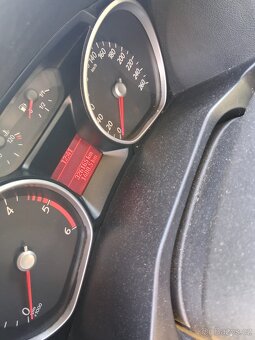Prodám Ford mondeo mk4 2.0 85 kw. - 7