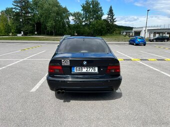 BMW 528i sedan předfaclift - 7