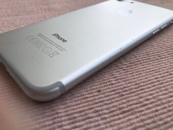 iPhone 7 32Gb. N/D - 7