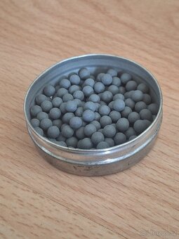 vzduchová pistole Lověna LOV 21 - 7