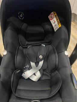 Autosedačka MaxiCosi se základnou - 7