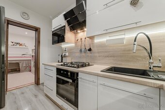 Prodej bytu 3+1, 58 m2, Ostrava Zábřeh - ul. Průkopnická - 7