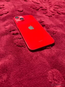 iPhone 14 Red Product + Watch 8 Red Product - 7