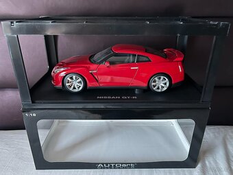 1:18 Autoart, Nissan - 7