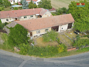 Prodej rodinného domu 3+1, 1192 m², Jelence - Dolní Hbity - 7
