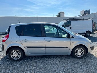 Renault Scénic 1.6i 83kW - 7