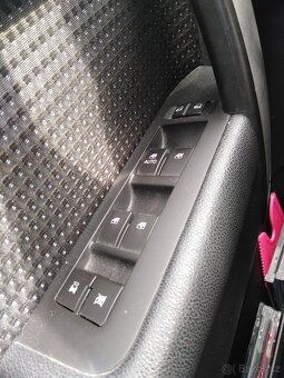 Chevrolet Captiva 2.4 benzín - 7