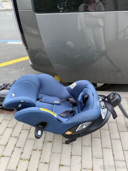 Pár měsíců staré autosedačky Joie i-spin 360 - 7