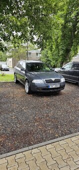 Škoda Octavia 2 2.0TDI BMM Elegance - 7