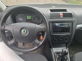 Škoda Octavia 1.8 - 7