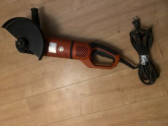 Úhlová bruska - flexa Hilti AG 230-27DB. - 7