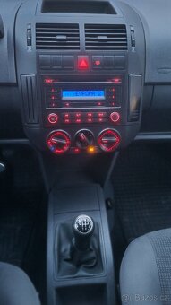VW Polo IV (9N3) 1.2 i 44KW MY 2008 CZ - 7