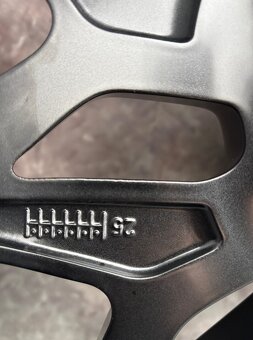 Originál zimní sada Mazda CX-60 235/50R20 - 7