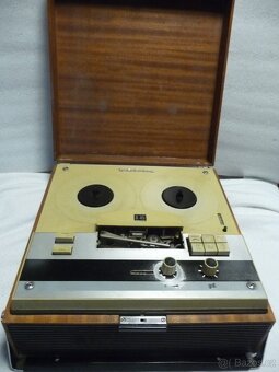 Magnetofon TESLA - 7