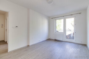 Pronájem bytu 2+1/2x balkon, 44 + 2 m2, ulice Mírová, Milovi - 7