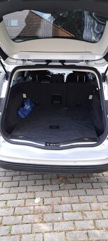 Ford Mondeo mk5 - 7