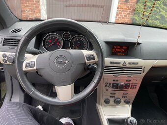 Opel Astra Twin Top, 1.8, 103 kw - 7