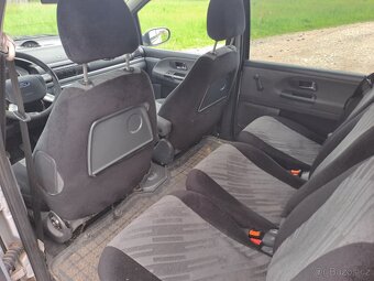Ford Galaxy 2.3 - 7