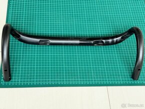 Deda Superleggera karbon. řídítka (prům. 31.7, š. 46 cm) - 7