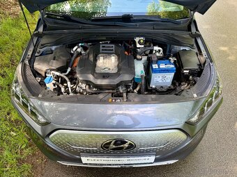 Hyundai IONIQ,38,3 kWh,SoH 100%,TČ,BlueLink, sDPH 449 000,- - 7