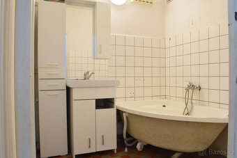 Pronájem bytu 1+1, Gen. Hrušky, Mariánské Hory, 6900 Kč/měs, - 7