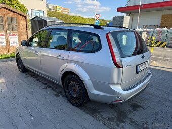 Ford Focus 2010 - 7