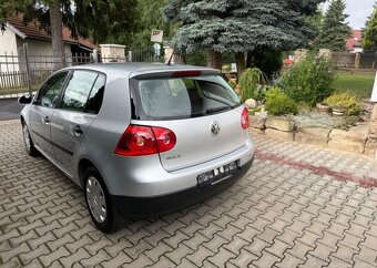 Volkswagen Golf 1,4i 1 Majitel , nové rozvody benzín - 7