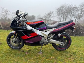 Suzuki VX, Ducati 750, Yamaha FZR, TRX - 7