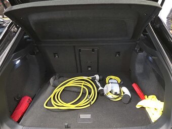 VOLKSWAGEN id.4 82kwh bat. ACC LED 150kW Pro Performance - 7