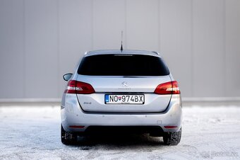 Peugeot 308 SW - 7